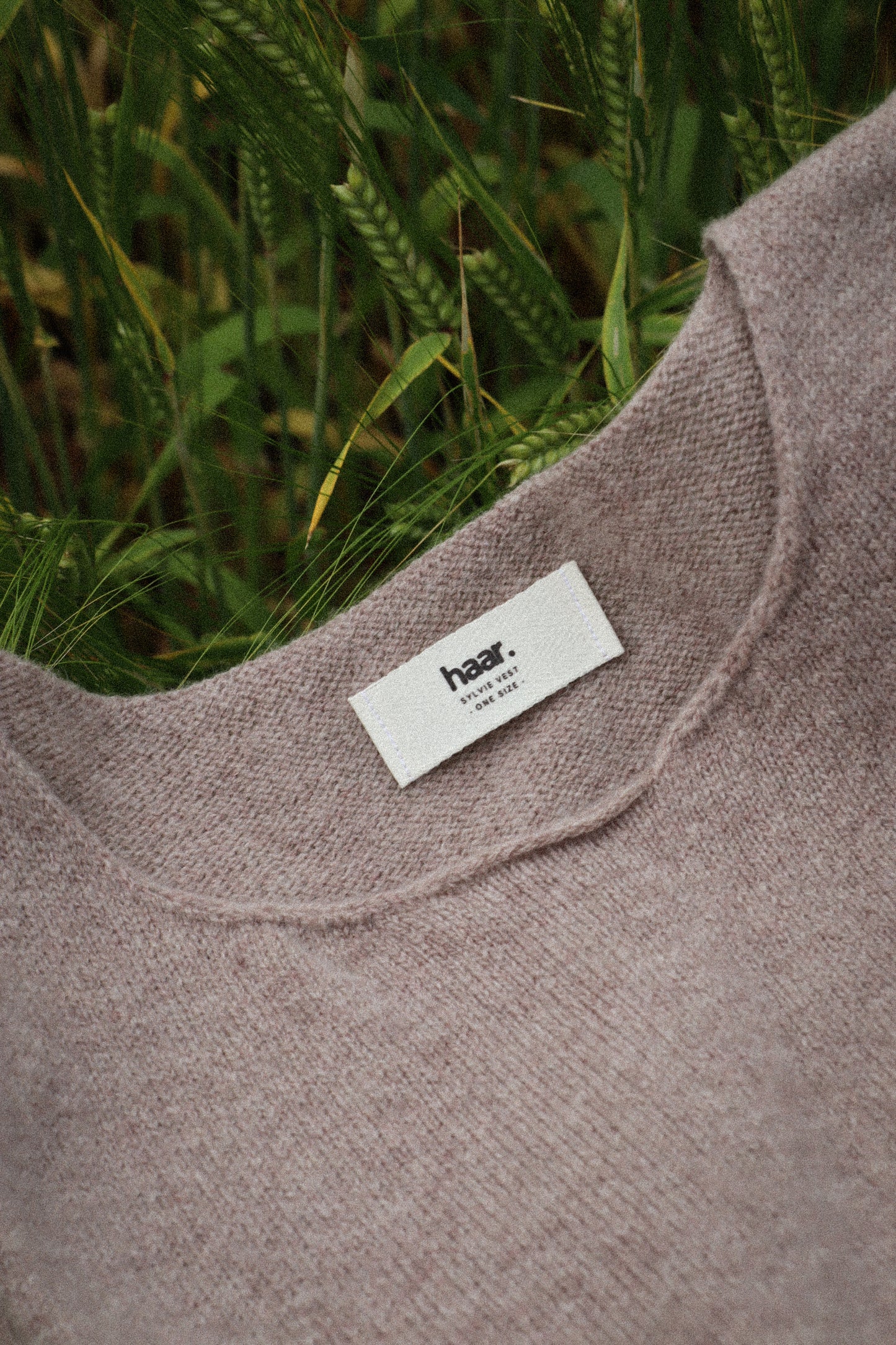 Sylvie Vest - Pebble